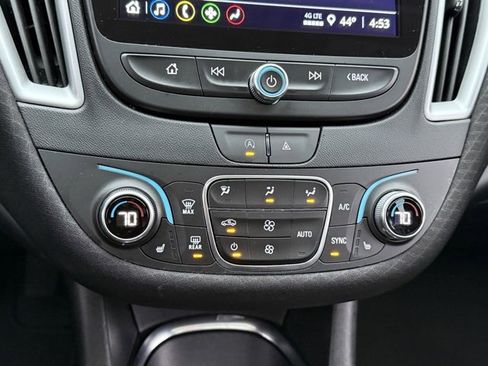 Used 2024 Chevrolet Malibu LT image 24