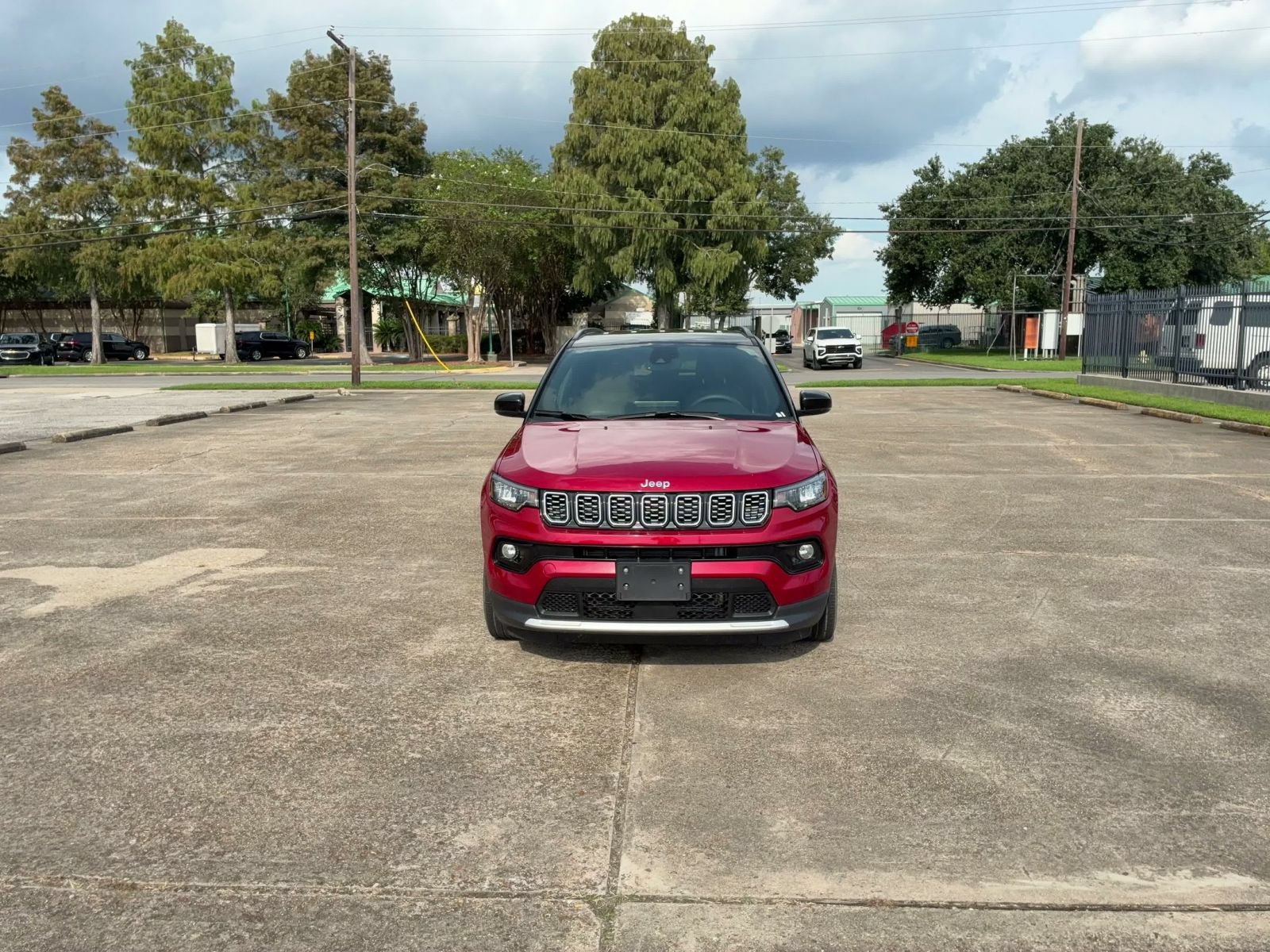 Used 2025 Jeep Compass Limited AWD/4WD image 4
