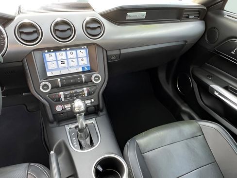 Used 2018 Ford Mustang Premium image 15
