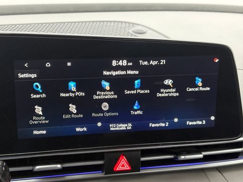 Used 2025 Hyundai Elantra SEL image 17