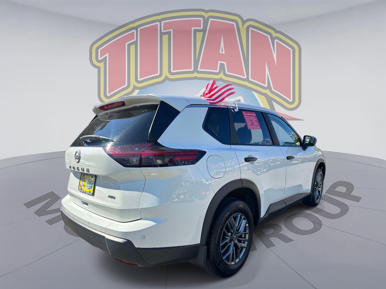 Certified 2025 Nissan Rogue S AWD/4WD image 3