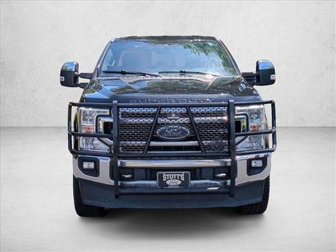 Used 2022 Ford F350 Lariat w/ Chrome Package AWD/4WD image 2