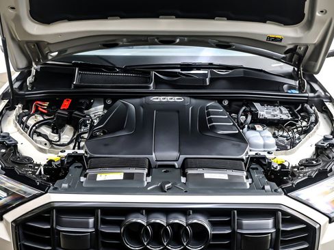 Used 2023 Audi Q7 2.0T Premium Plus w/ Premium Plus Package image 12