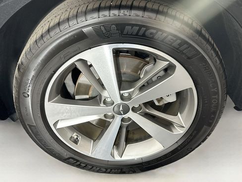 Used 2024 Genesis GV80 3.5T image 11