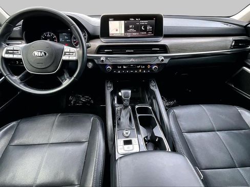 Used 2020 Kia Telluride EX FWD image 16