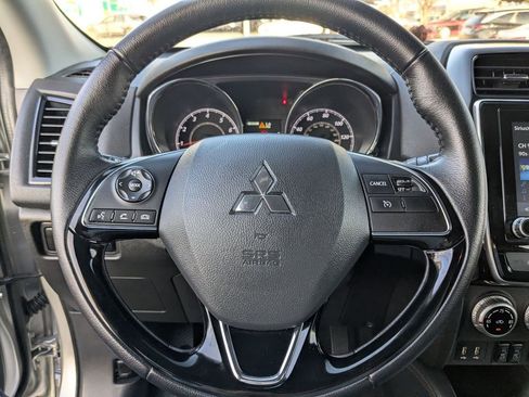 Used 2025 Mitsubishi Outlander Sport 2.0 SE image 17