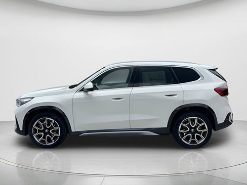 New 2026 BMW X1 xDrive28i w/ Convenience Package AWD/4WD image 8