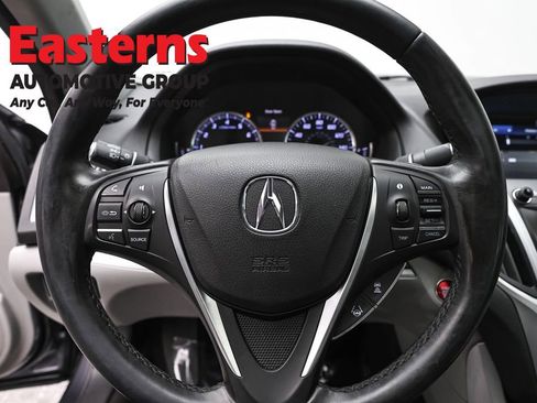 Used 2019 Acura TLX image 10
