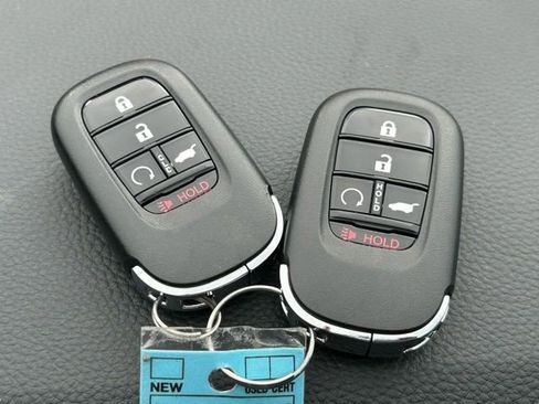 Used 2025 Honda CR-V Sport-L image 14