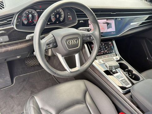 Used 2023 Audi Q8 Premium Plus w/ Premium Plus Package AWD/4WD image 4