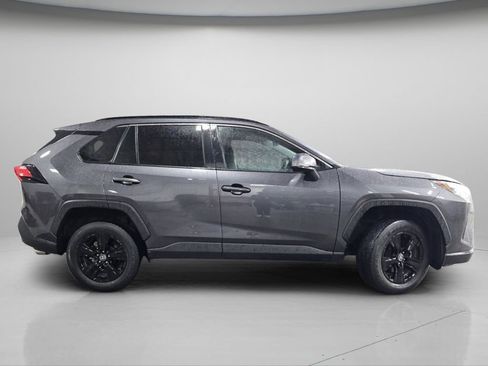 Used 2023 Toyota RAV4 XLE AWD/4WD image 25