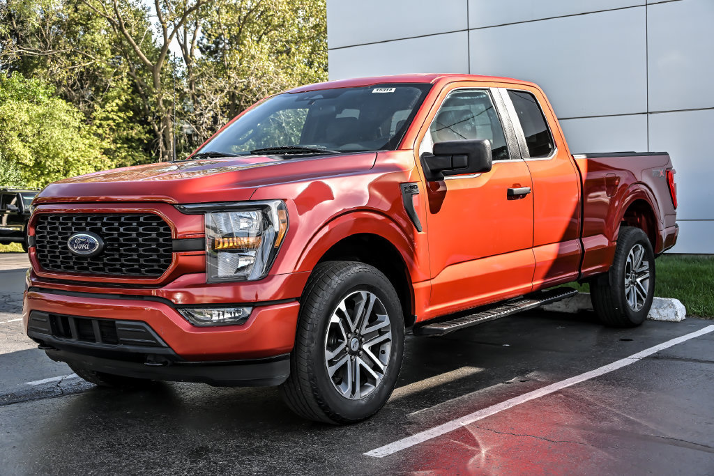 Certified 2023 Ford F150 XL w/ STX Appearance Package AWD/4WD image 5
