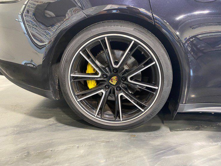 Used 2018 Porsche Panamera 4S AWD/4WD image 9