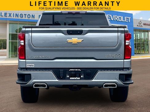 Used 2024 Chevrolet Silverado 1500 High Country AWD/4WD image 4