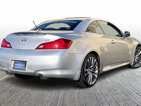Used 2012 INFINITI G37 Sport w/ Premium Pkg image 9