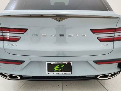 Used 2025 Genesis GV80 3.5T e-SC AWD/4WD image 11