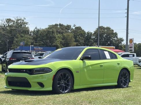 Used 2023 Dodge Charger Scat Pack w/ Plus Group RWD image 13