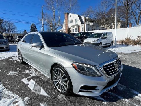 Used 2015 Mercedes-Benz S 550 S 550 4dr Sedan image 8