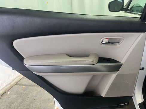 Used 2012 MAZDA CX-9 Grand Touring w/ Moonroof & Bose Audio Pkg AWD/4WD image 23