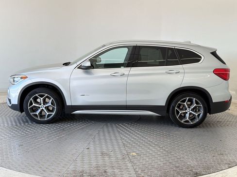 Used 2017 BMW X1 xDrive28i AWD/4WD image 2