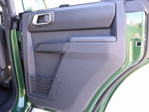 New 2025 Ford Bronco Badlands image 11