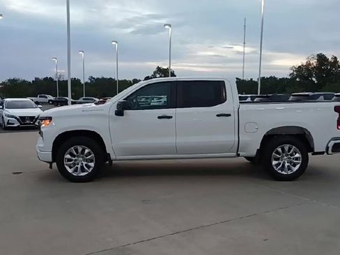 New 2025 Chevrolet Silverado 1500 Custom image 5