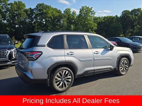 Used 2025 Subaru Forester Touring w/ Popular Package - Touring AWD/4WD image 3