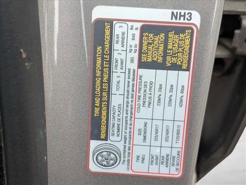 Used 2023 Hyundai Elantra Limited image 19