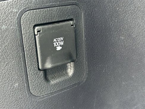 Used 2017 Lexus LX 570 4WD image 15