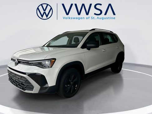 New 2026 Volkswagen Taos S image 3