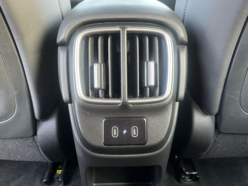Used 2025 Hyundai Ioniq 6 SEL RWD image 28