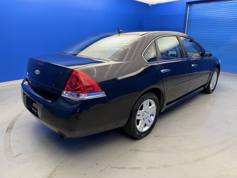 Used 2013 Chevrolet Impala LT w/ LT Sunroof Package FWD image 7