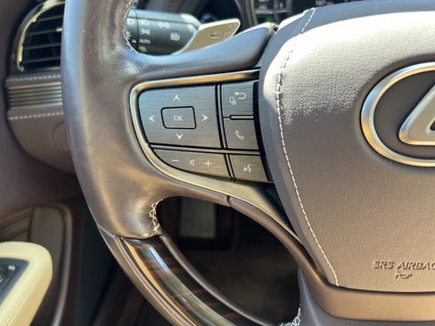 Used 2019 Lexus LS 500 RWD image 19
