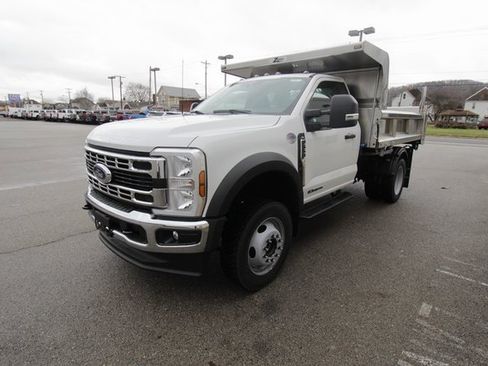Used 2024 Ford F550 4x4 Regular Cab Super Duty image 3
