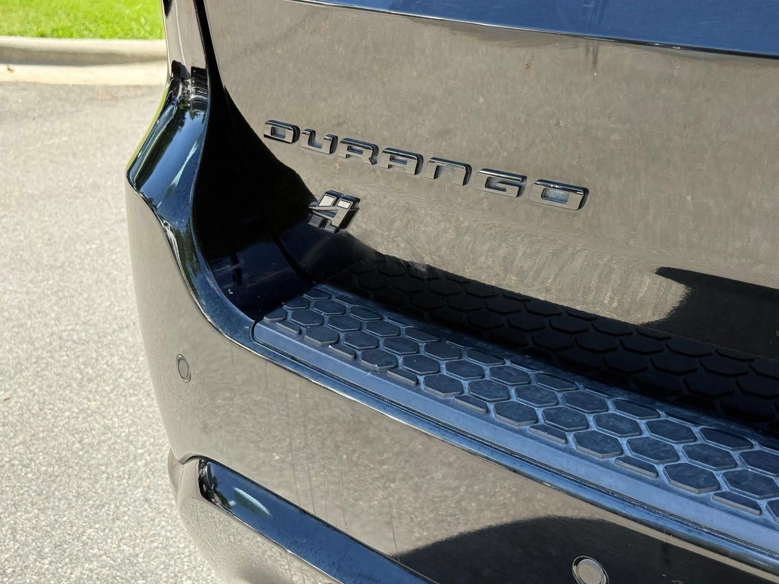 Used 2021 Dodge Durango R/T w/ Blacktop Package AWD/4WD image 10