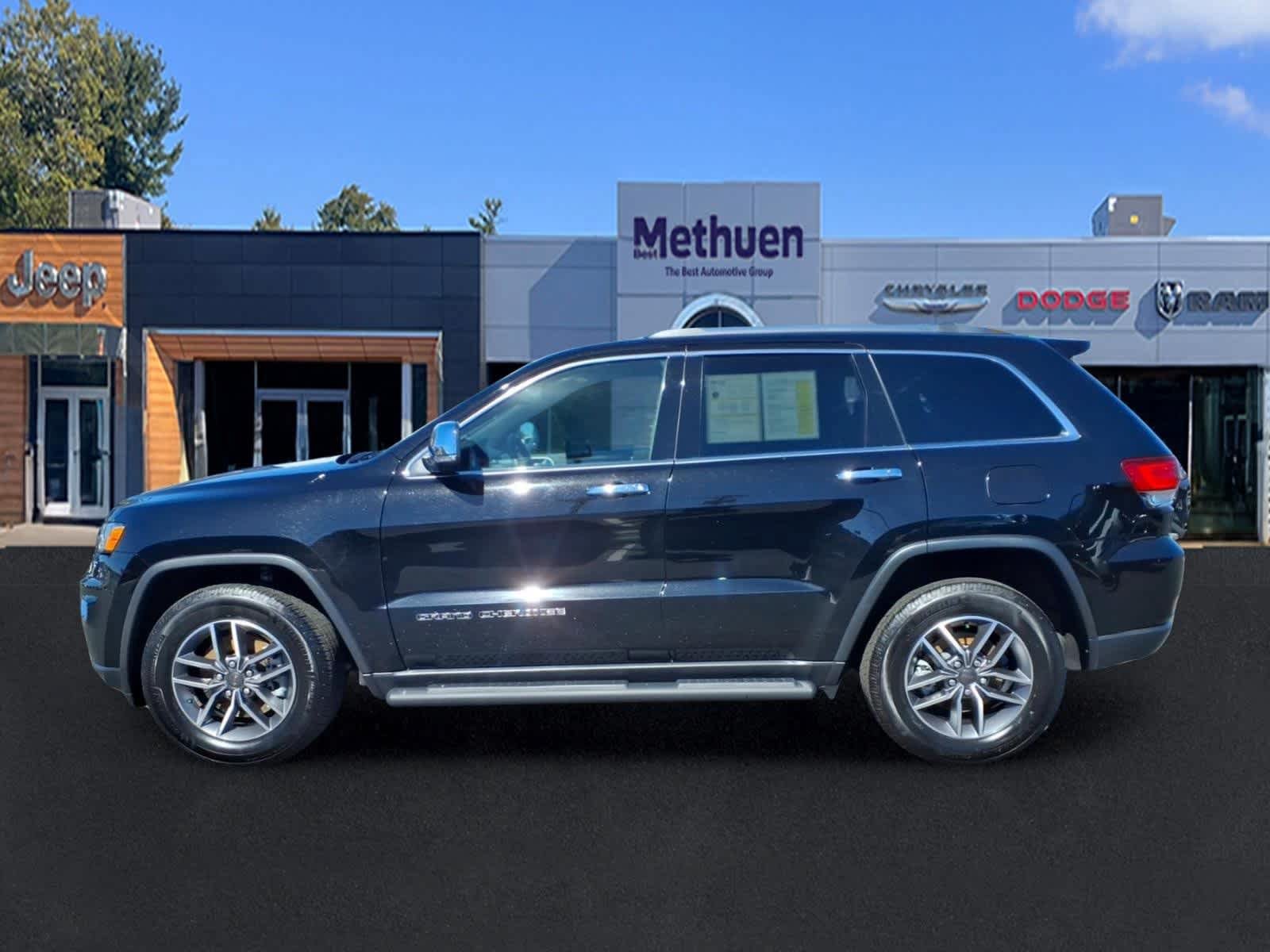 Used 2021 Jeep Grand Cherokee Limited AWD/4WD image 8