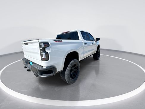 Used 2022 Chevrolet Silverado 1500 LT Trail Boss w/ Safety Package AWD/4WD image 8