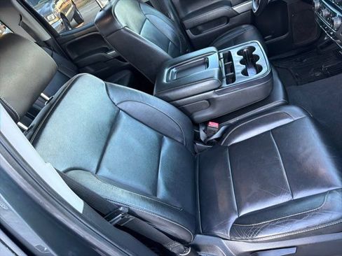 Used 2018 Chevrolet Silverado 1500 LT w/ All Star Edition image 15