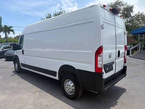 Used 2023 RAM ProMaster 3500 FWD image 3