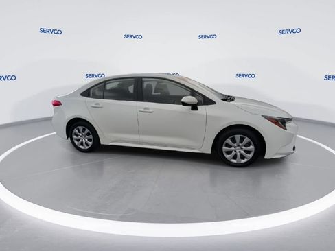 Used 2023 Toyota Corolla LE image 9