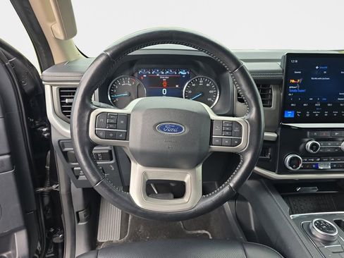 Used 2024 Ford Expedition Max XLT AWD/4WD image 11