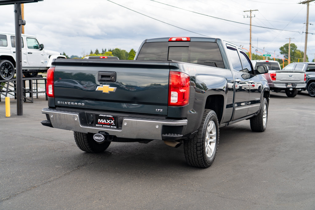 Used 2018 Chevrolet Silverado 1500 LTZ w/ LTZ Plus Package AWD/4WD image 9