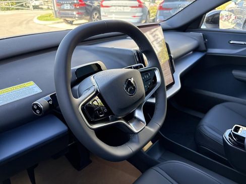 New 2026 Volvo EX30 Ultra image 10