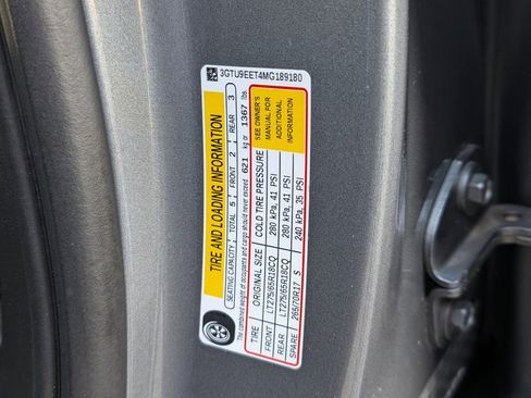 Used 2021 GMC Sierra 1500 AT4 w/ AT4 Premium Package image 41