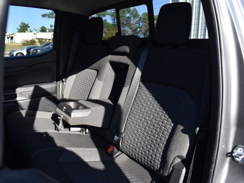 Used 2024 Ford Ranger XLT w/ FX4 Off-Road Package image 27