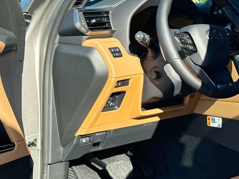 New 2025 Lexus LX 700h Luxury image 22