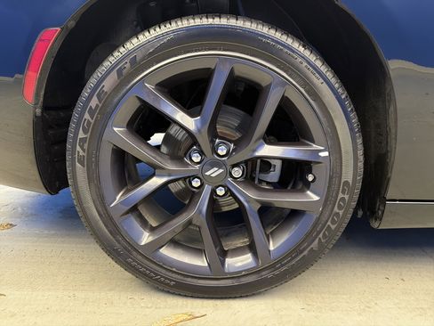 Used 2022 Dodge Charger SXT w/ Plus Group image 9