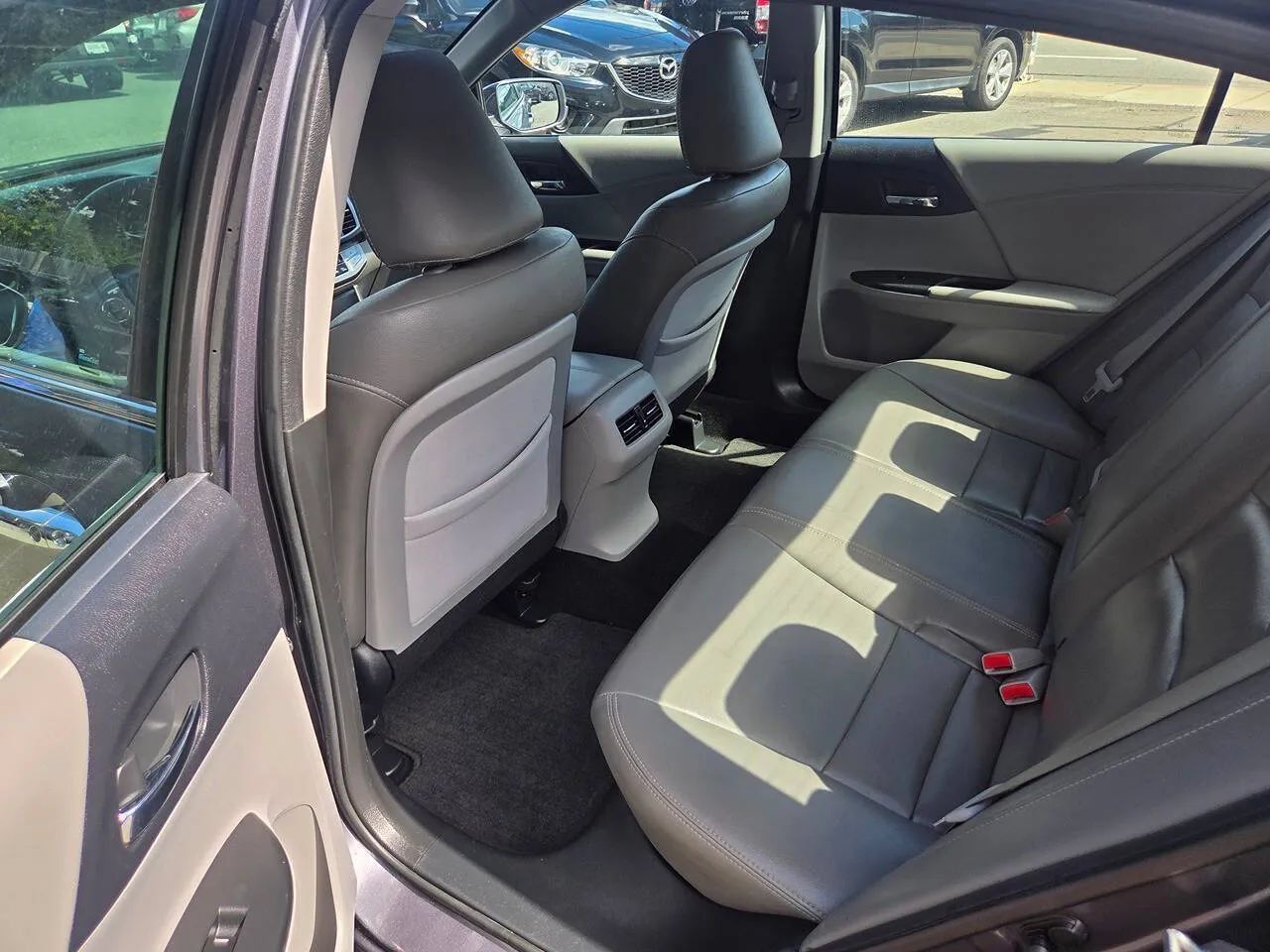Used 2013 Honda Accord EX image 49