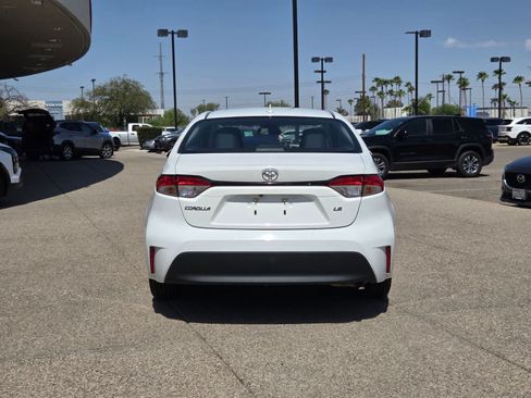 Used 2024 Toyota Corolla LE FWD image 5