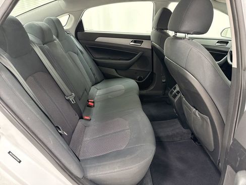 Used 2019 Hyundai Sonata SEL w/ Cargo Package image 11